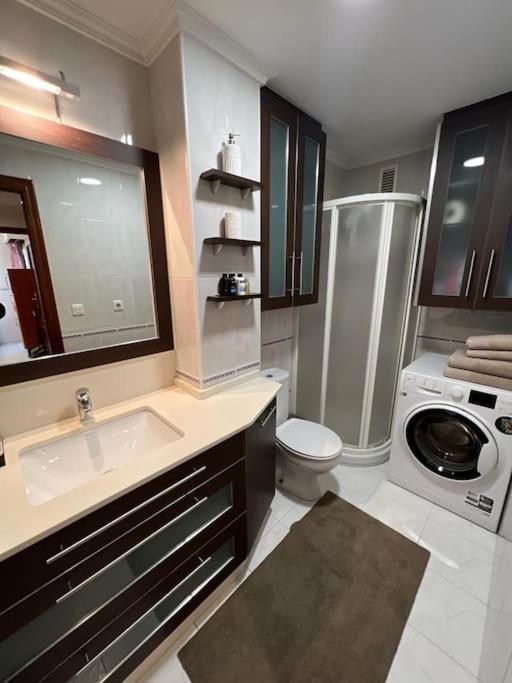 Piso Confort Y Detalles Ourense Apartman Kültér fotó