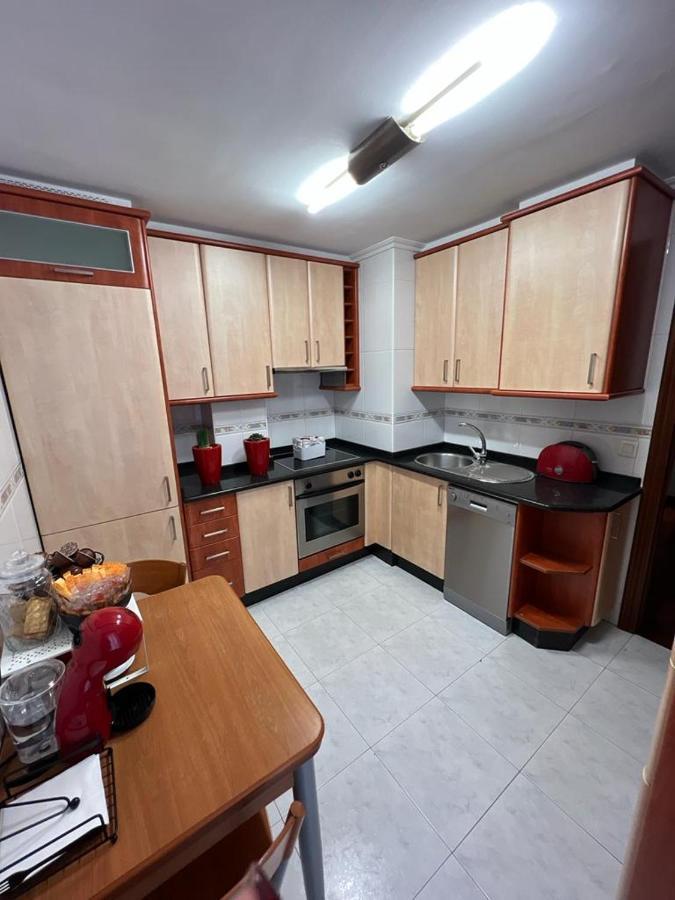 Piso Confort Y Detalles Ourense Apartman Kültér fotó